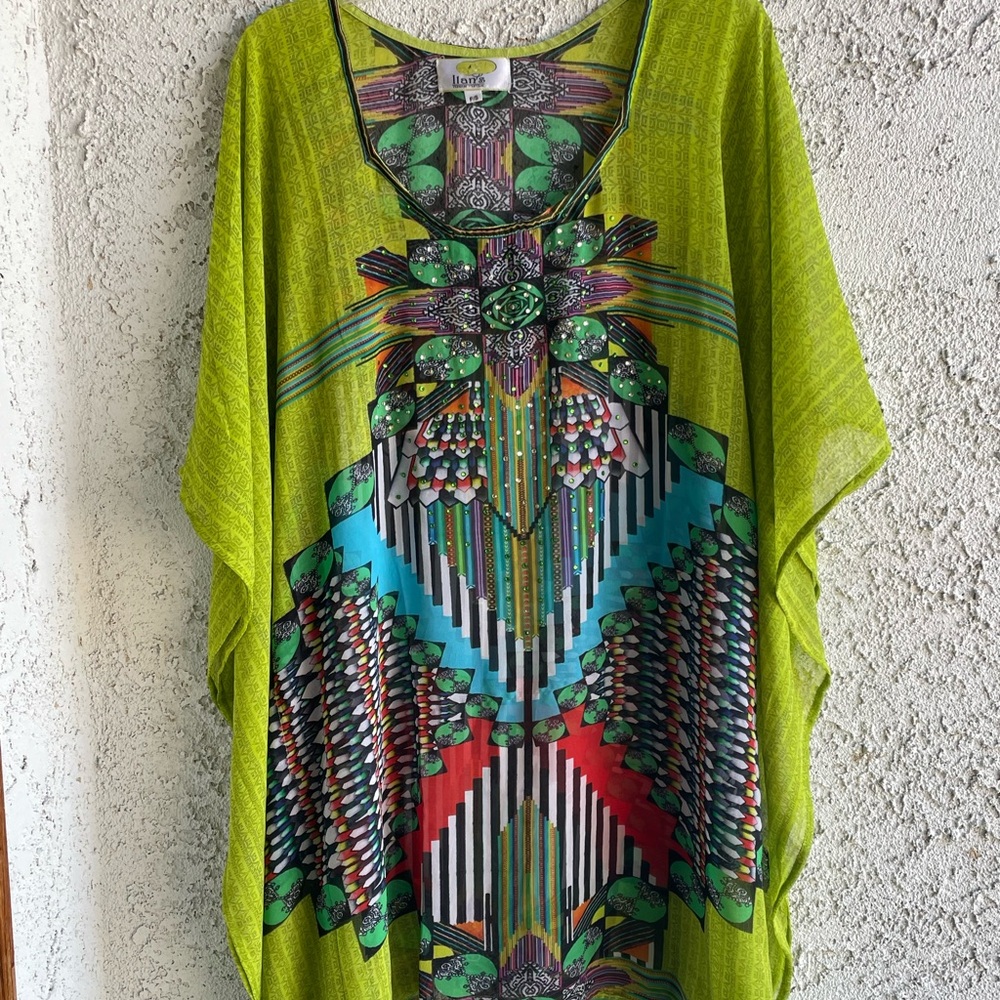 Spectacular Open size thigh length caftan